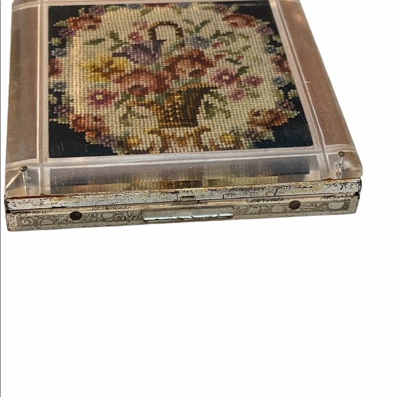 Vintage Fifth Ave Rex Flower sq Compact Powder - Picture 6 of 8